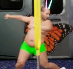 《午夜行者》v13634727英文版-趣奇资源网-第8张图片